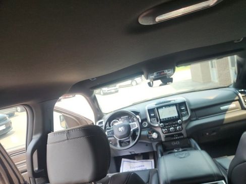 Used 2024 RAM 1500 Laramie image 18