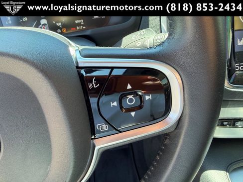 Used 2018 Volvo XC90 T5 Momentum AWD/4WD image 32