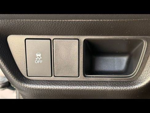 Certified 2026 Honda HR-V EX-L image 31
