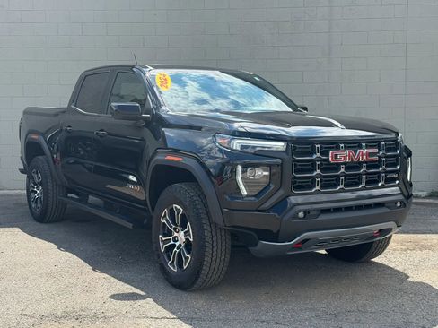 Used 2024 GMC Canyon AT4 w/ Canyon Safety Plus Package AWD/4WD image 15
