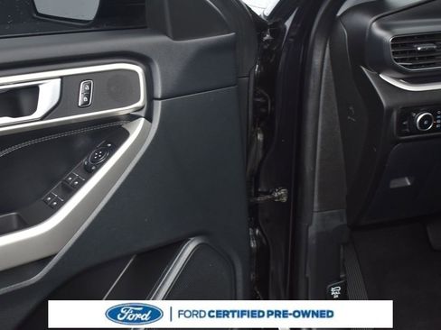 Certified 2023 Ford Explorer XLT w/ Equipment Group 202A image 6