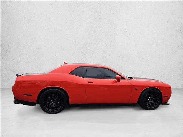 Used 2019 Dodge Challenger SRT Hellcat w/ Plus Package RWD image 4