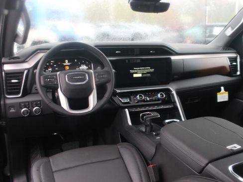 New 2026 GMC Sierra 1500 Denali w/ Denali Reserve Package image 16