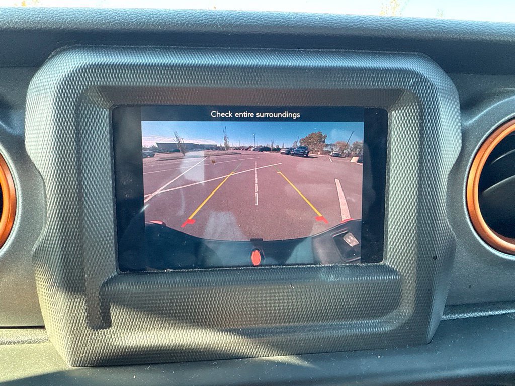 Used 2021 Jeep Gladiator Mojave AWD/4WD image 36