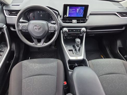 Used 2024 Toyota RAV4 XLE FWD image 6