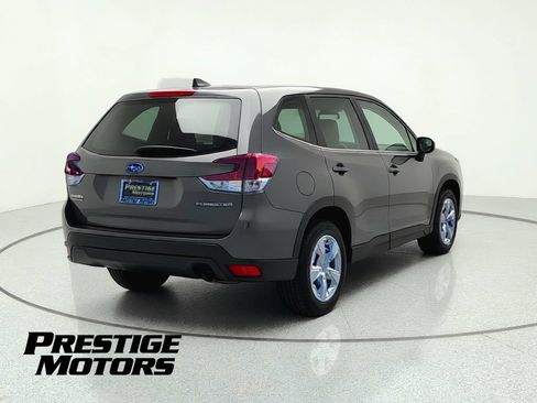 Used 2023 Subaru Forester AWD/4WD image 8