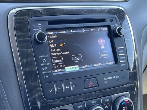 Used 2014 Buick Enclave Convenience FWD image 31