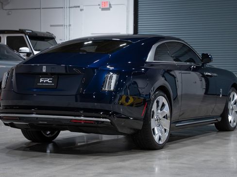 Used 2024 Rolls-Royce Spectre w/ Spectre Launch Package image 15