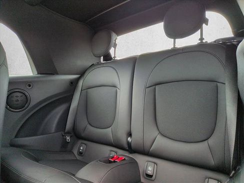 Used 2024 MINI Cooper S FWD image 18