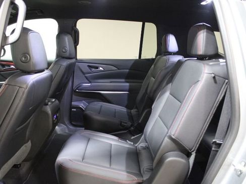 New 2026 Chevrolet Traverse Z71 w/ Enhanced Driving Package AWD/4WD image 22