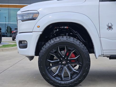 New 2026 RAM 1500 Big Horn AWD/4WD image 10