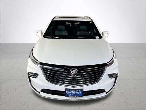 Used 2023 Buick Enclave Essence w/ Experience Buick Package AWD/4WD image 3