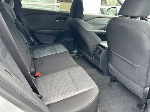 Used 2023 Nissan Rogue SV AWD/4WD image 21