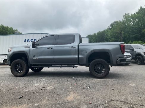 Used 2020 GMC Sierra 1500 AT4 w/ AT4 Premium Package AWD/4WD image 8