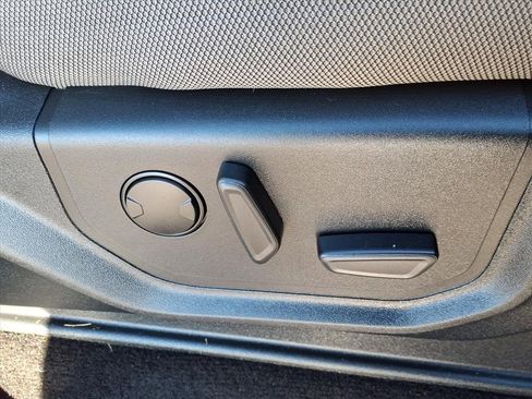 Used 2019 Ford F150 XLT w/ Equipment Group 302A Luxury image 12