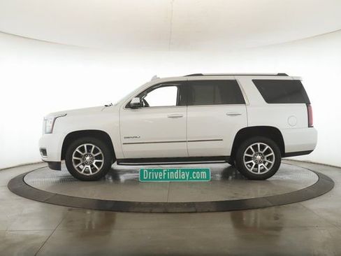 Used 2016 GMC Yukon Denali image 9