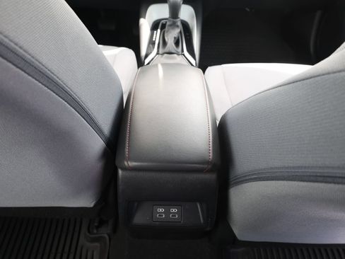 Used 2024 Toyota Corolla SE FWD image 21