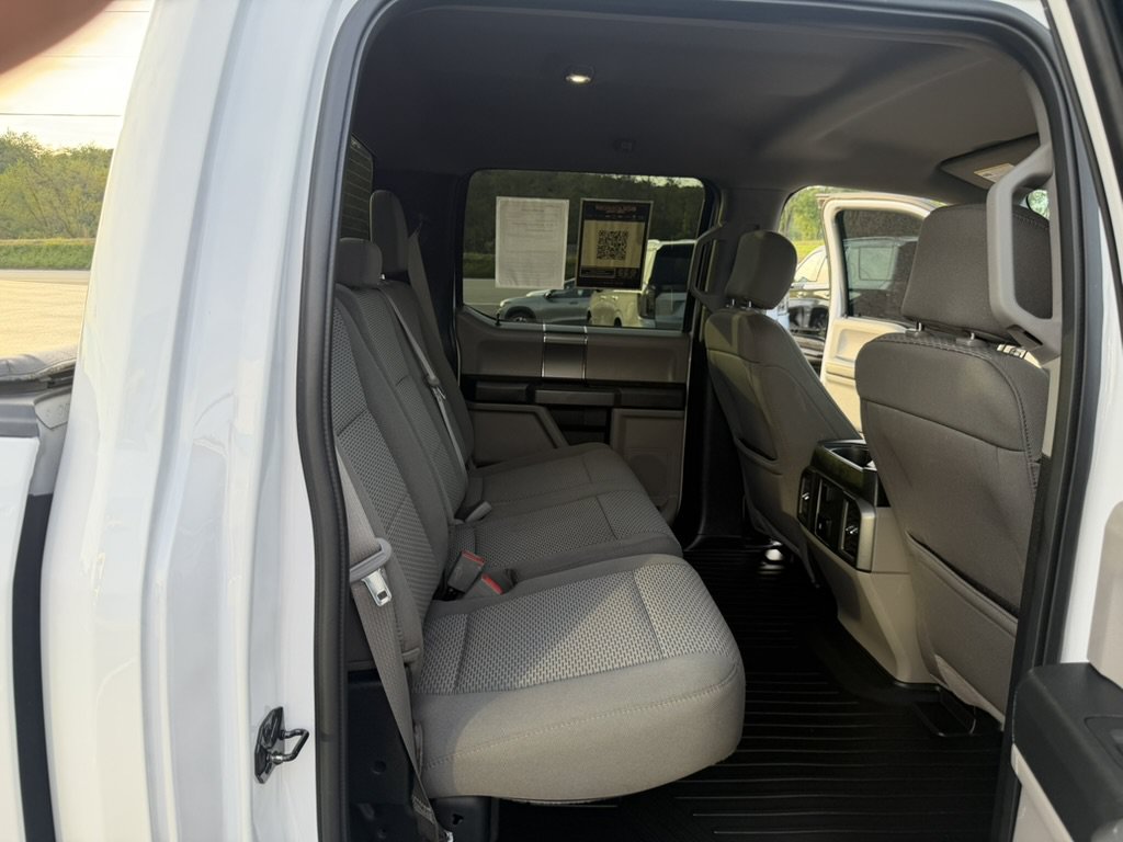 Used 2018 Ford F150 XLT w/ Equipment Group 302A Luxury AWD/4WD image 36
