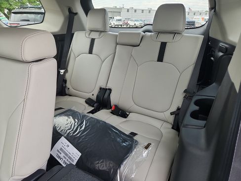 New 2026 Honda Pilot EX-L image 7