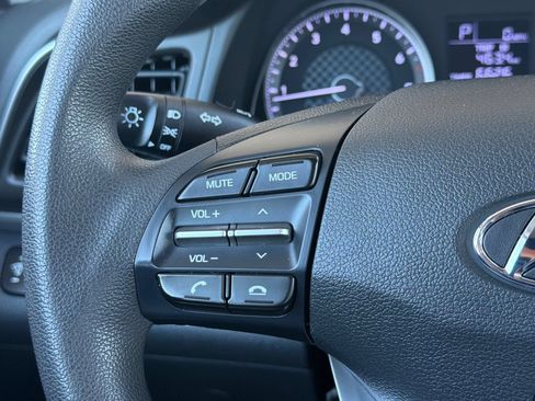 Used 2019 Hyundai Elantra SE w/ Cargo Package FWD image 29