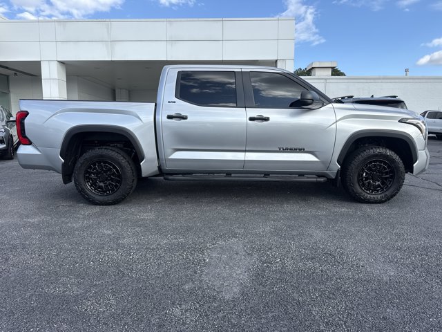 Used 2025 Toyota Tundra SR5 AWD/4WD image 2