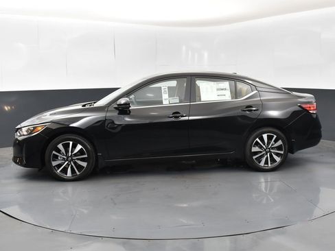 New 2025 Nissan Sentra SV w/ SV Premium Package image 4