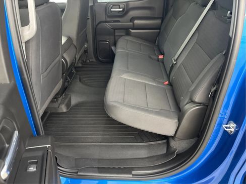 Used 2022 Chevrolet Silverado 1500 Custom w/ LPO, Dark Essentials Package AWD/4WD image 14