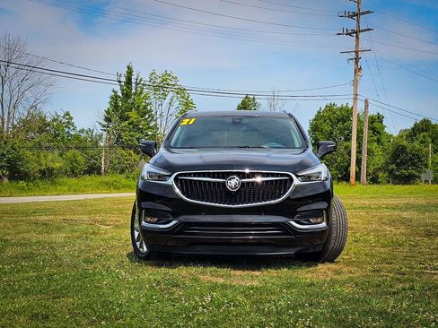 Used 2021 Buick Enclave Premium w/ Surround and Sites Package AWD/4WD image 9
