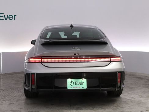 Used 2024 Hyundai Ioniq 6 Limited RWD image 15