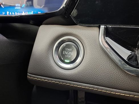 Used 2023 Chevrolet Colorado ZR2 w/ ZR2 Convenience Package III image 12