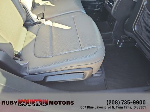 Used 2024 Lincoln Corsair Reserve w/ Equipment Group 201A image 34