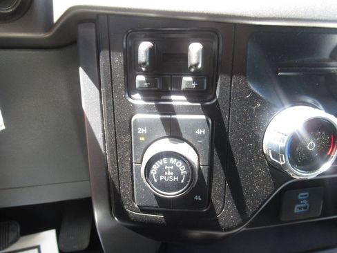 Used 2024 Ford F150 XLT w/ Tow/Haul Package AWD/4WD image 25