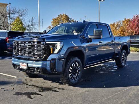 New 2026 GMC Sierra 2500 Denali Ultimate image 4