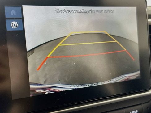 Used 2026 Hyundai Venue SEL FWD image 11