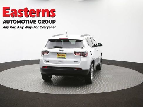 Used 2024 Jeep Compass Latitude AWD/4WD image 38