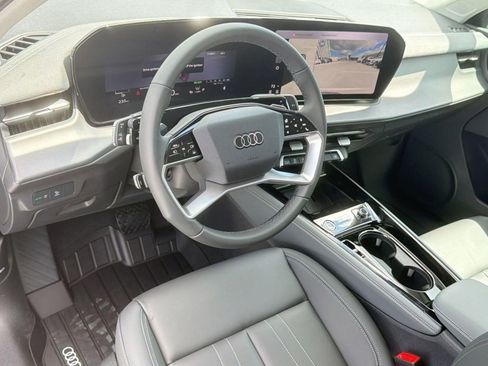 New 2026 Audi Q3 quattro 2.0T image 4
