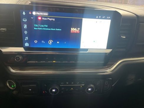 Used 2025 Chevrolet Silverado 1500 RST image 17