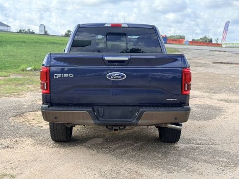 Used 2015 Ford F150 Lariat w/ Equipment Group 502A Luxury AWD/4WD image 4