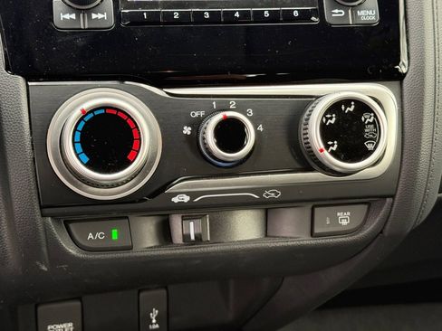 Used 2019 Honda Fit LX image 29