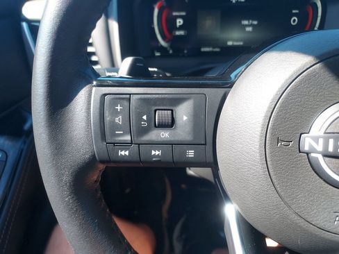 Used 2024 Nissan Rogue SL w/ SL Premium Package AWD/4WD image 23