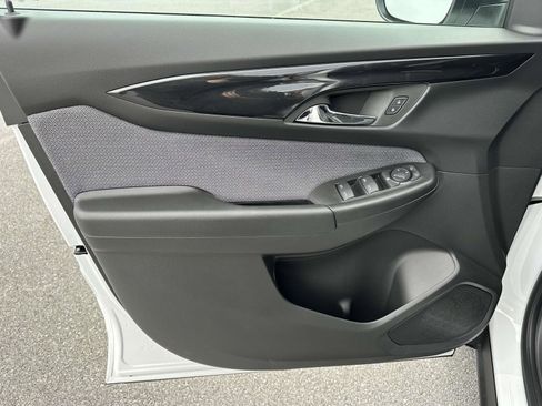 New 2025 Chevrolet TrailBlazer LT w/ LT Cold Weather Package image 8