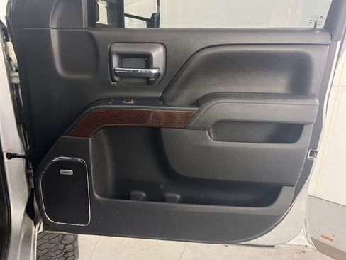 Used 2016 GMC Sierra 2500 SLT image 28