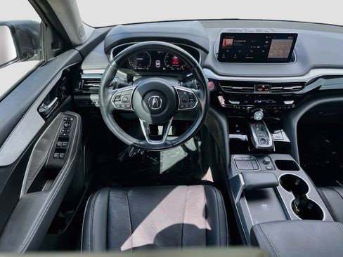 Used 2023 Acura MDX w/ Technology Package FWD image 24