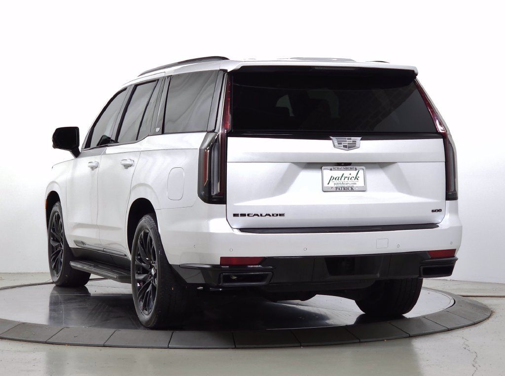 Used 2024 Cadillac Escalade Sport Platinum w/ LPO, ONYX Package AWD/4WD image 5