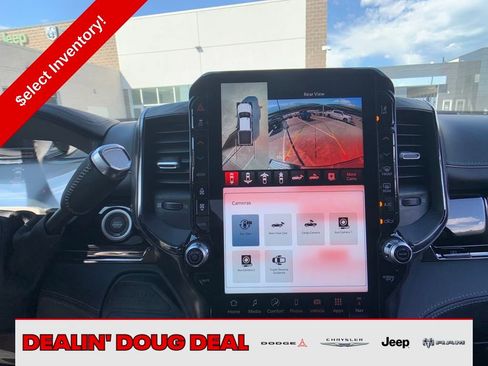 New 2025 RAM 2500 Limited image 22