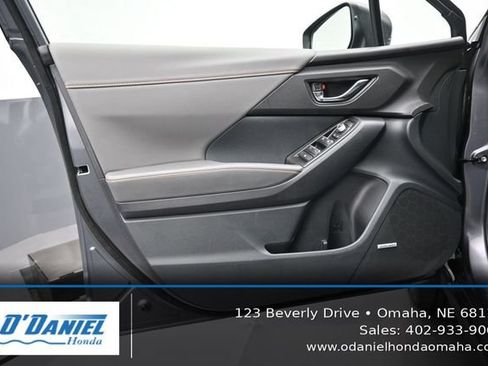Used 2024 Subaru Crosstrek 2.5i Limited w/ Crosstrek Mirror Package AWD/4WD image 23