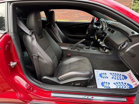 Used 2012 Chevrolet Camaro ZL1 image 51