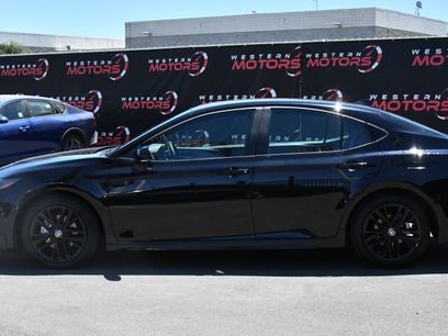 Used 2026 Toyota Camry SE w/ Convenience Package