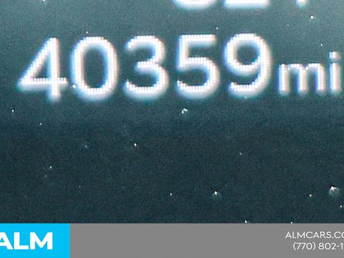 Used 2025 Kia Carnival FWD image 51