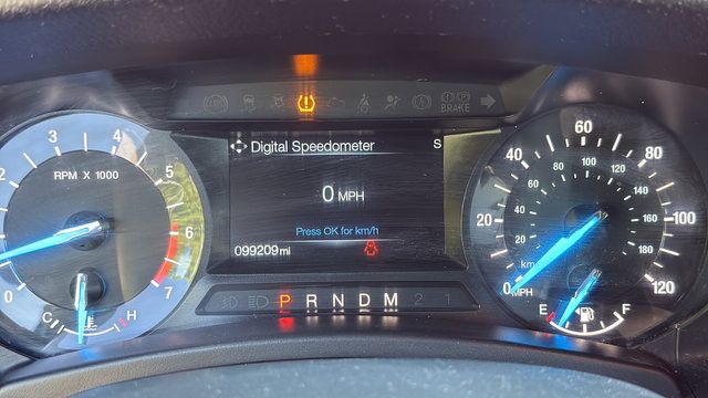 Used 2017 Ford Expedition XLT AWD/4WD image 18